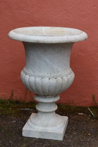 Paire de grands vases Médicis XIX