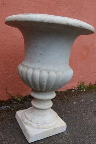 Paire de grands vases Médicis XIX