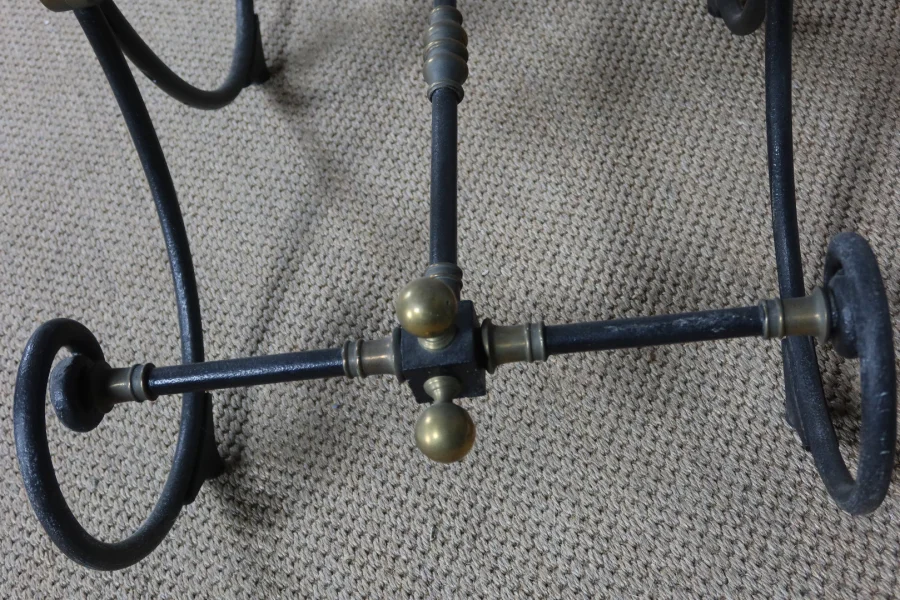 TABLE FER FORGE