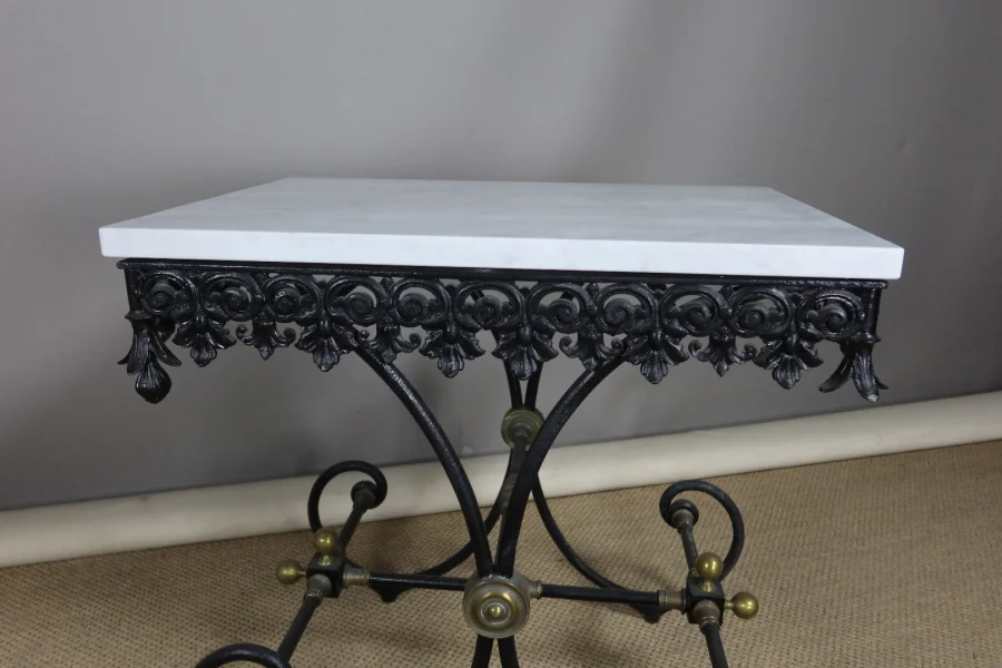 TABLE FER FORGE