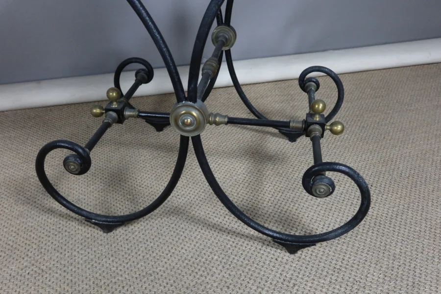 TABLE FER FORGE