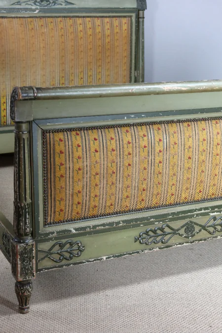 DIRECTOIRE STYLE BED