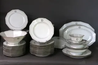 Service de table en porcelaine Art Déco