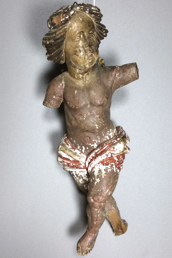 EIGHTEENTH CENTURY CARVED WOOD ANGELOT