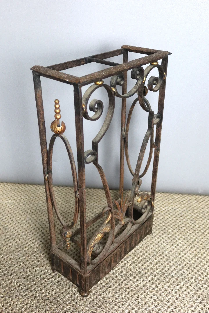 UMBRELLA STAND