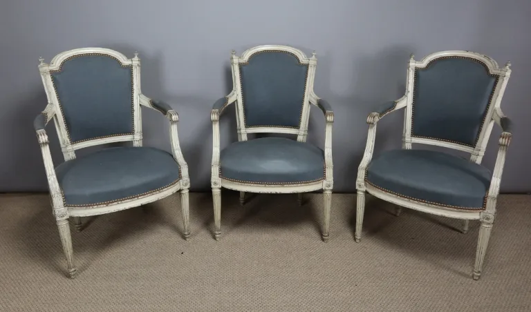 SESSEL AUS DER LOUIS XVI-ZEIT