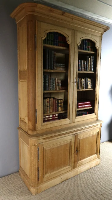 Bibliothèque en chêne