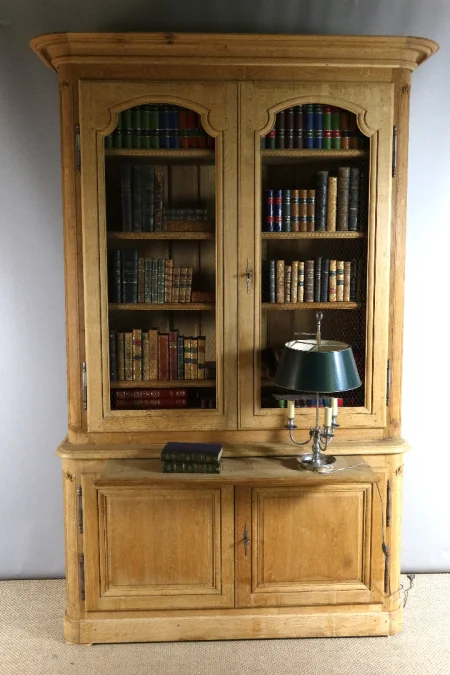 Bibliothèque en chêne