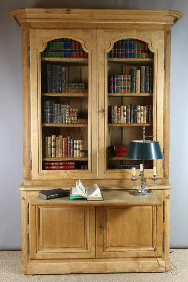 Bibliothèque en chêne