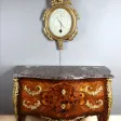 Commode sauteuse en marqueterie estampillée "Perreau"