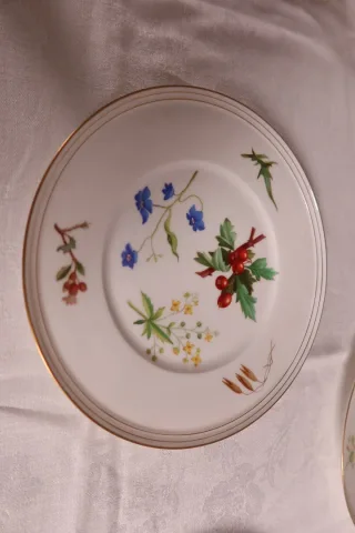Service de table en porcelaine fin XIXème