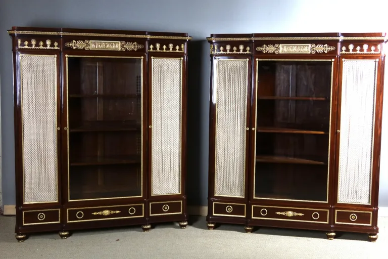 Paire de bibliothèques signée Chevrié A
