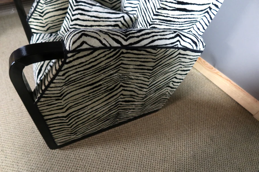 Paire de fauteuils art déco