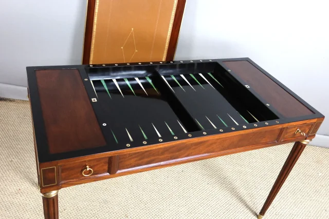18 世紀後半のカード テーブル