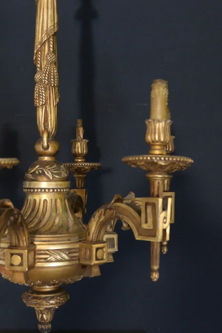 Lustre en bois doré XIXème siècle