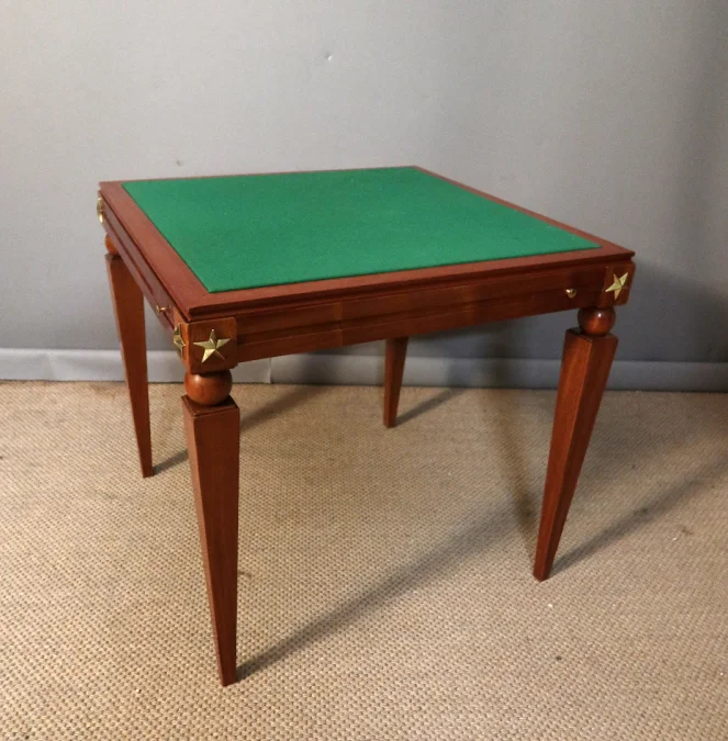 Table à jeux vintage
