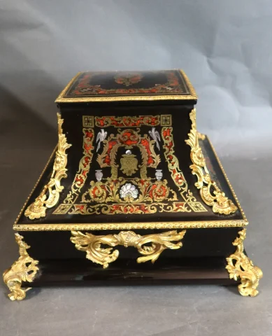 DECANTER BOX signed TAHAN PARIS