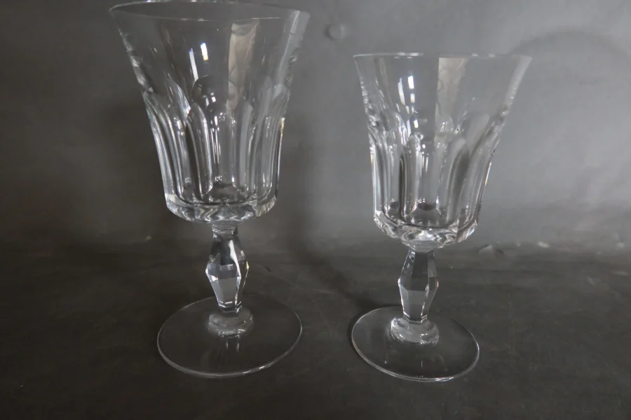 Verres en cristal de Baccarat modèle Polignac