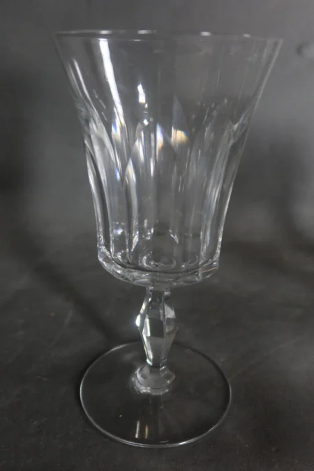 Verres en cristal de Baccarat modèle Polignac