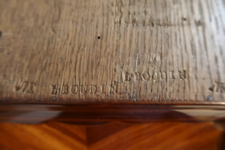 EIGHTEENTH CENTURY SECRETAIRE