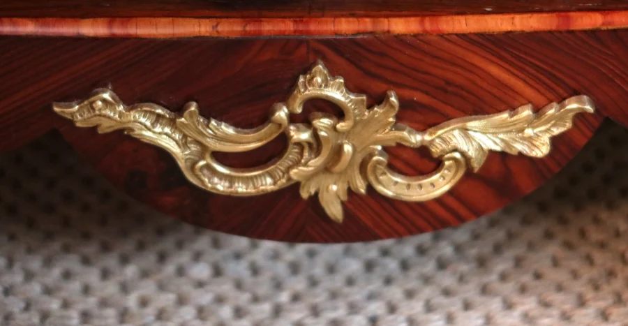 EIGHTEENTH CENTURY SECRETAIRE