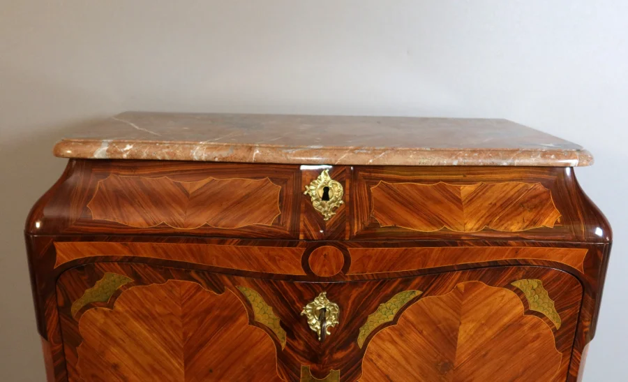 EIGHTEENTH CENTURY SECRETAIRE