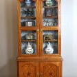 Buffet vitrine en noyer XIXème