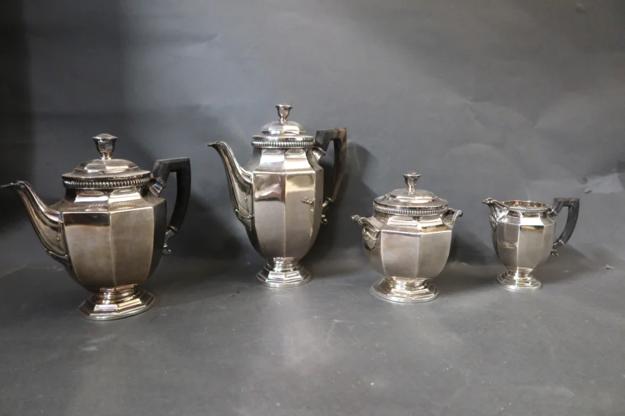 Service à thé et café de la maison Christofle