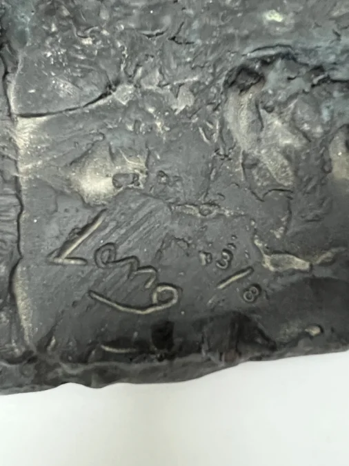 Sculpture en bronze " le chien " signé Patrick Lang