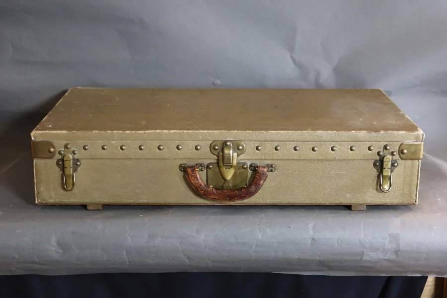 Valise Vuitton ancienne
