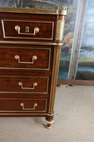 Commode Louis XVI époque XVIIIème siècle