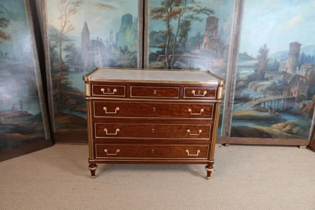 Commode Louis XVI époque XVIIIème siècle