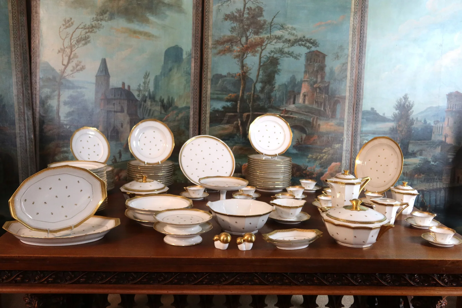 LIMOGES PORCELAIN DINNER AND TEA SERVICE