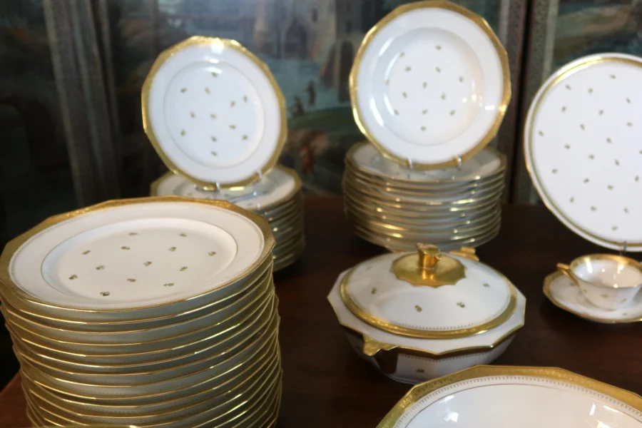 LIMOGES PORCELAIN DINNER AND TEA SERVICE
