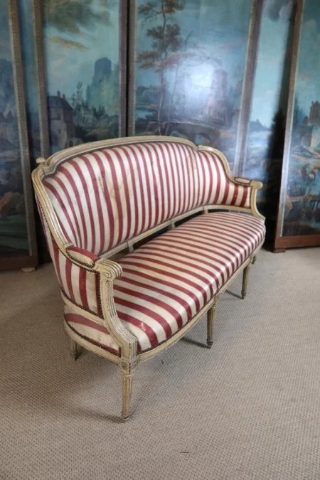 Grand canapé d'époque Louis XVI