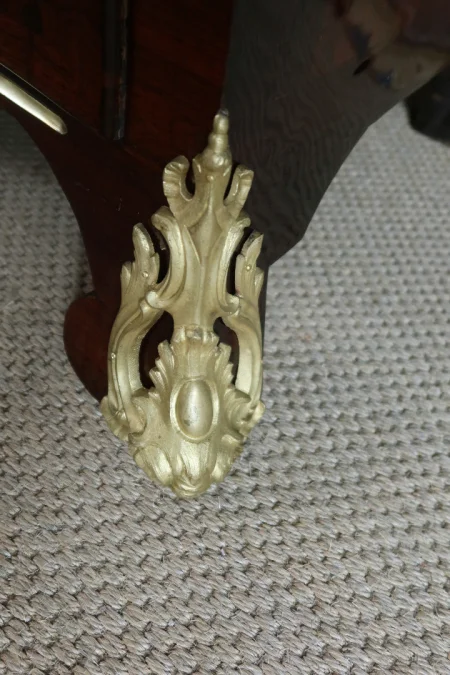 Commode tombeau à la Régence époque XVIIIème