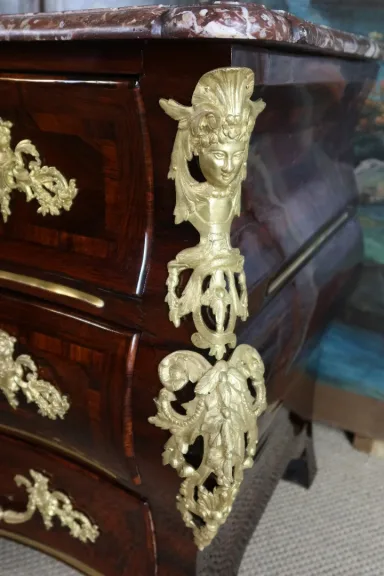 Commode tombeau à la Régence époque XVIIIème
