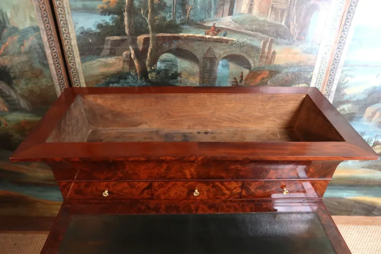 Bureau formant jardinière époque XIXème