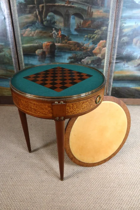 Table à jeux en loupe des années 1940