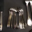 Ménagère Christofle modèle Perles 61 pièces
