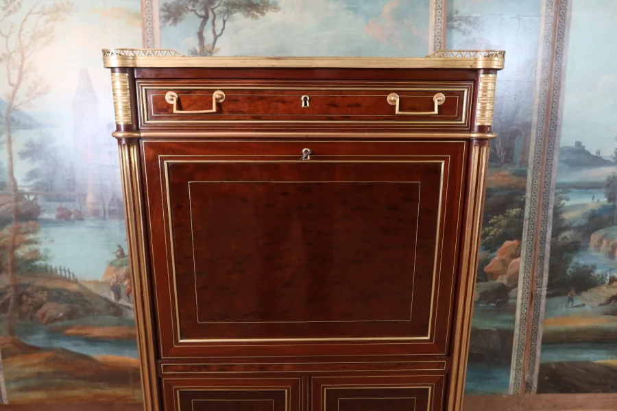 LOUIS XVI PERIOD SECRETAIRE