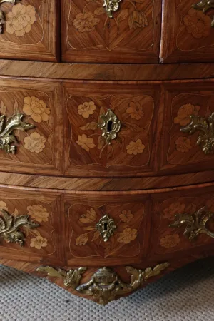commode Louis XV marqueterie fleurs