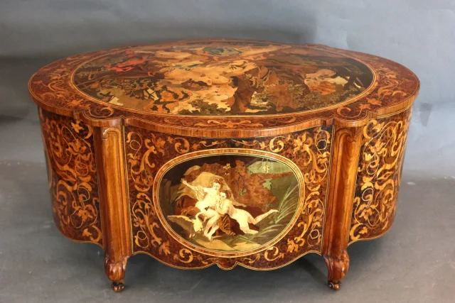 Grand coffret en marqueterie