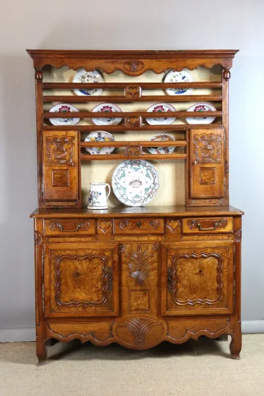 Vaisselier XVIIIème siècle