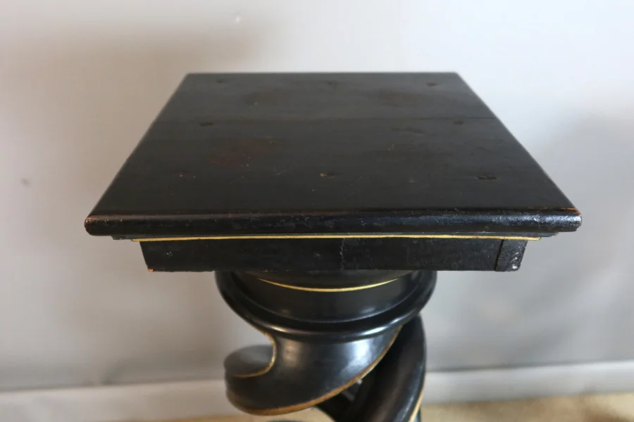 PAIR OF NAPOLEON III PERIOD STANDS