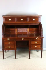 Bureau cylindre style Louis XVI en acajou XIXème