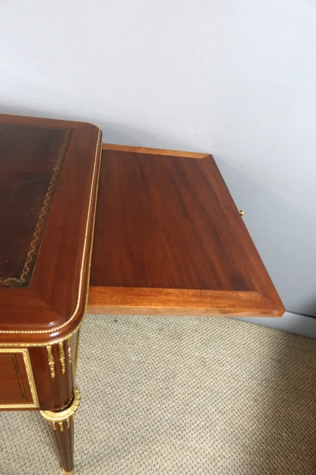 Bureau Louis XVI époque XIXème siècle