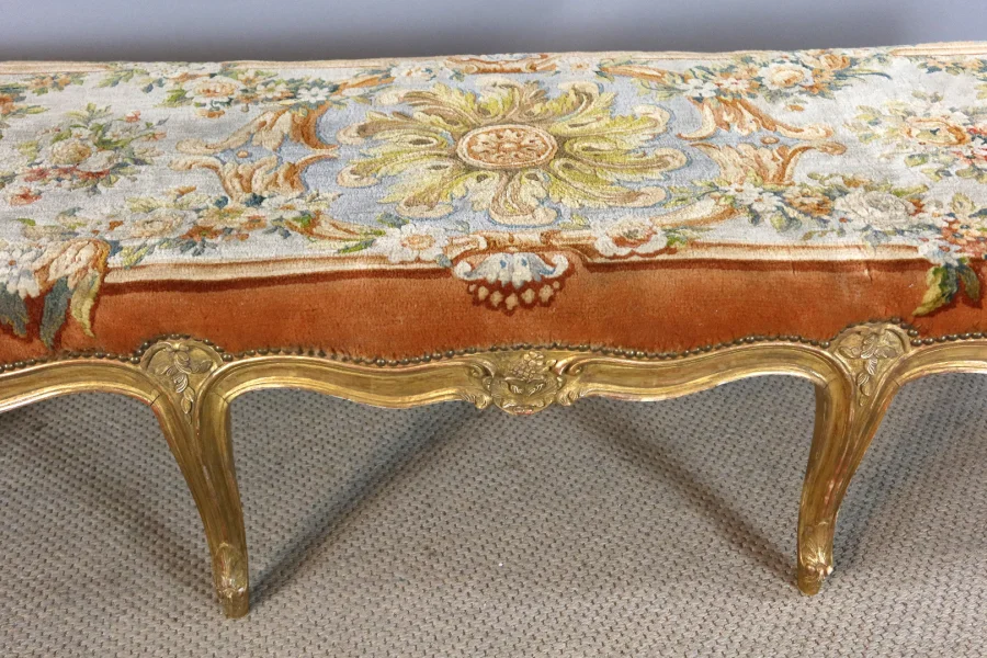 LOUIS XV STYLE SEAT