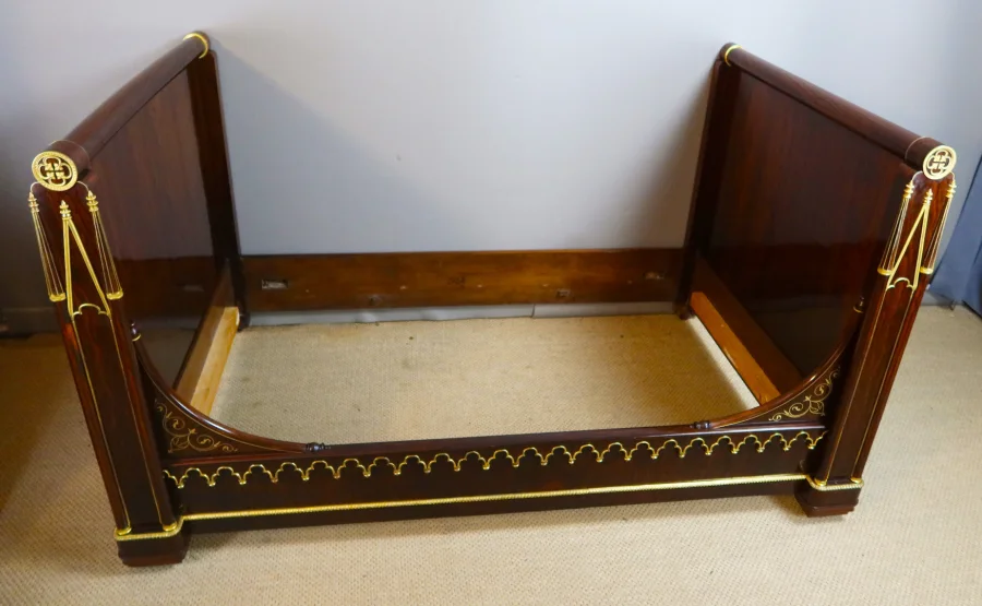CHARLES X PERIOD BED