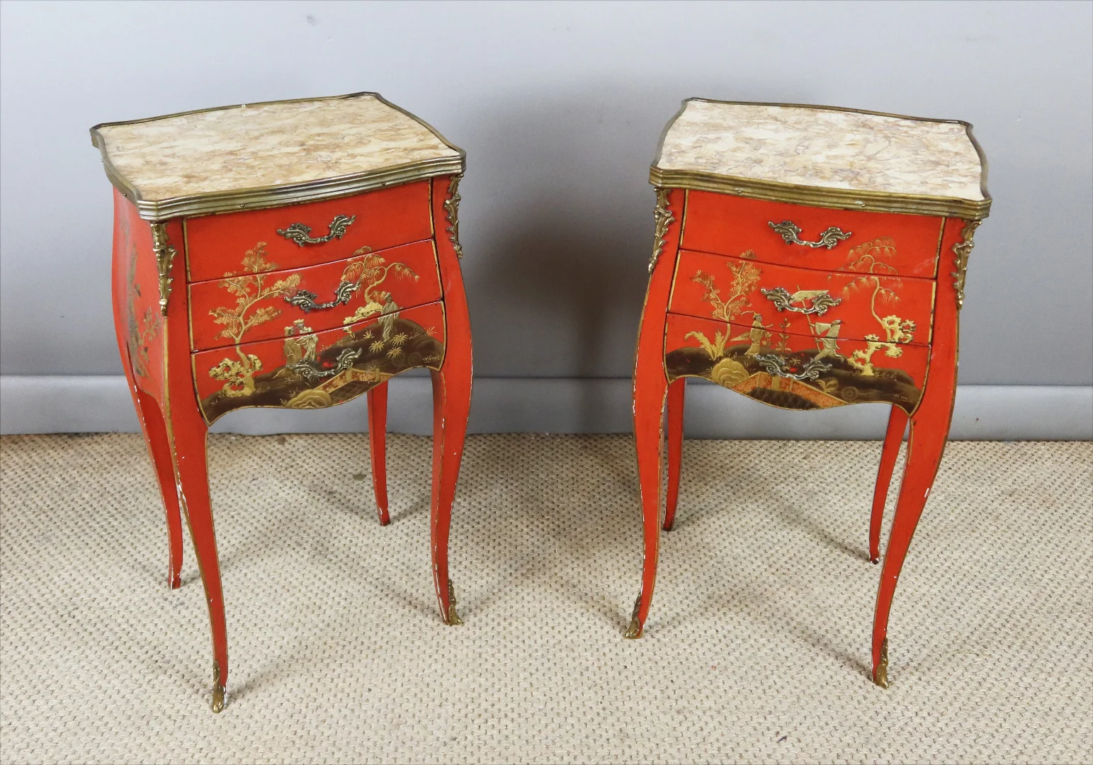 Chevets laqués style Louis XV
